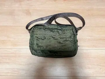 FILA 올리브 그린 숄더백