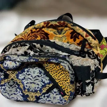 keikii 아차츄무 금화산 숄더백