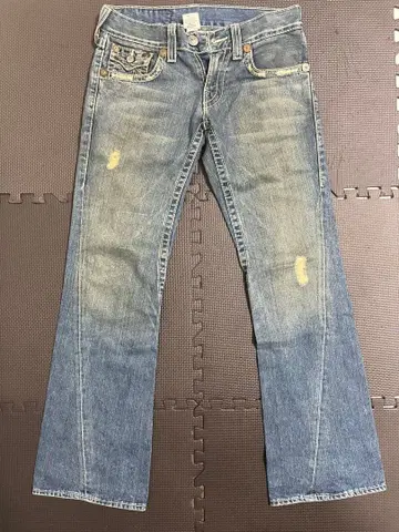 트루릴리젼 조이 빅 티 화이트 스티치