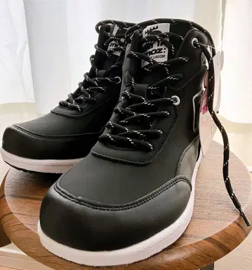 24일까지 ] 시마무라 하이컷 스니커즈 모즈 MOZ 여성용 신발