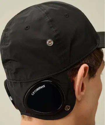 C.P.COMPANY 고글 캡 블랙 size XL