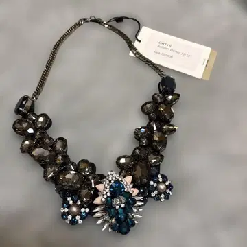 ORTYS 비쥬 목걸이 다크톤