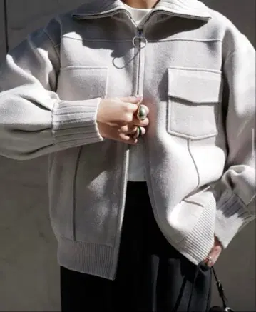 machatt 풀 집업 니트 자켓 베이지