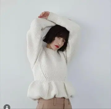 PEPLUM HAND KNIT TOPS