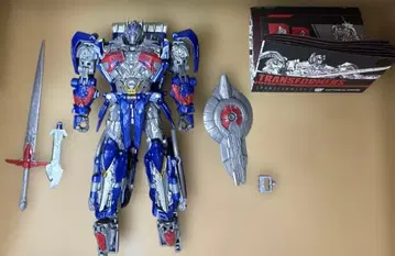 트랜스포머 스튜디오 시리즈 옵티머스 프라임