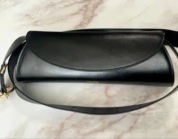 질샌더 칸노로 스몰 블랙