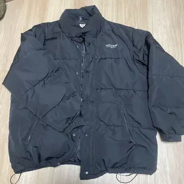 APPLEBUM 블랙 다운 자켓