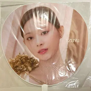 TWICE 5TH 월드 투어 TZUYU 부채