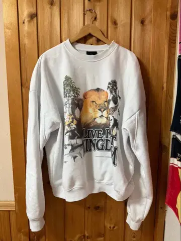 LFDY 라이온 프린트 맨투맨 XL