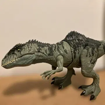 마텔 쥬라기 월드 슈퍼 물기! 포효하는 기가노토사우루스