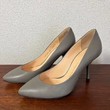 쥬세페 자노티 그레이 펌프스