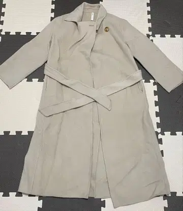 베이지 롱 코트 허리 벨트 포함