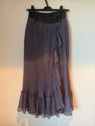 스나이델 그레이 플레어 쉬폰 스커트