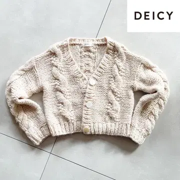 DEICY 케이블 니트 가디건 화이트 울