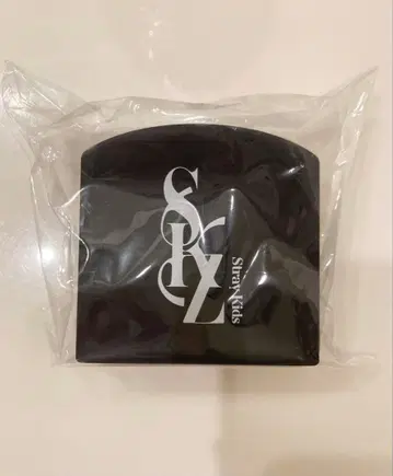 StrayKids 스키즈 부채 스탠드 XMAS POPUP STORE