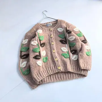 빈티지 보타니컬 자수 입체 니트 가디건 모카 C7
