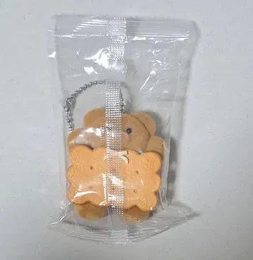 메이리 파라 마스코트 볼체인 버터 샌드 쿠키의 곰돌이