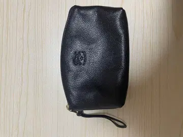 IL BISONTE 블랙 가죽 파우치