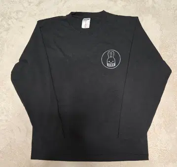 CUNE 토끼 로고 블랙 긴팔 티셔츠