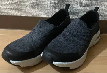 SKECHERS Air Cooled 슬립온 그레이/블랙