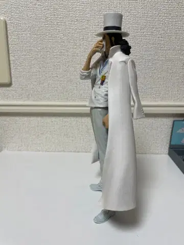 원피스 로브 루치