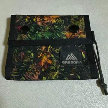 GREGORY 카모플라쥬 3단 폴더형 지갑
