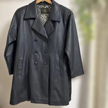 TILETT 인조 가죽풍 코트 9호 빅