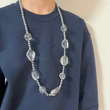 클리어 비즈 스트라이프 목걸이