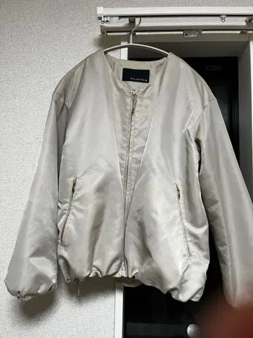 Green Label Relaxing 노카라 블루종 베이지