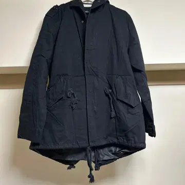 블랙 모즈 코트 후드 부착