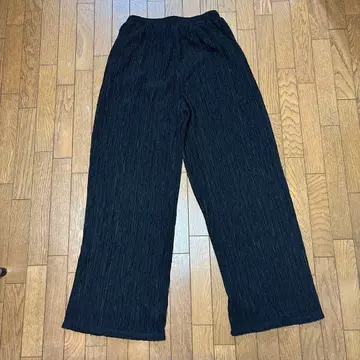 블랙 와이드 팬츠 주름 가공