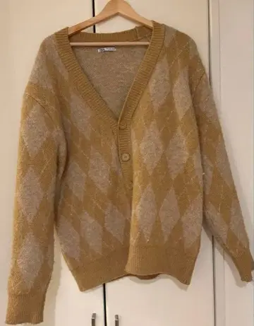 ZARA 니트 가디건