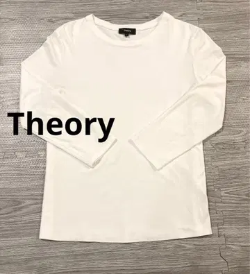 새상품급 Theory 여성용 긴팔 T셔츠 화이트 S사이즈