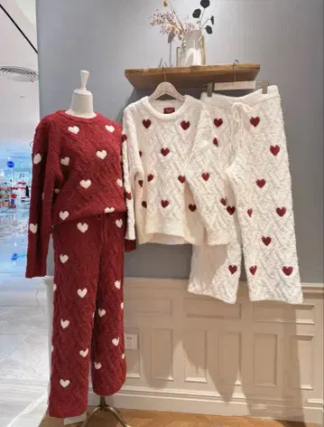 상하의 세트 젤라피케풍 하트 아란 풀오버 화이트