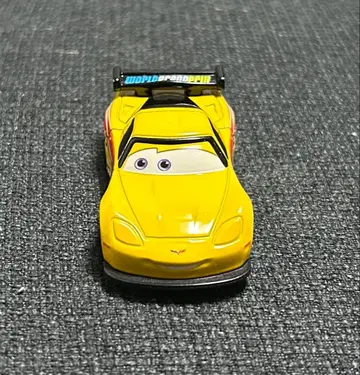 토미카 카즈 제프 골베드