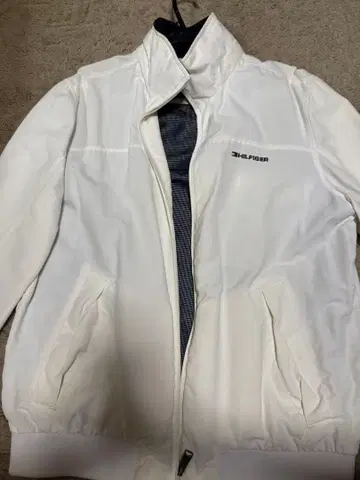 HILFIGER 화이트 자켓