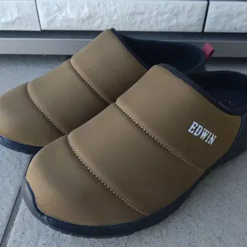 에드윈 따뜻한 샌들 여성용 L