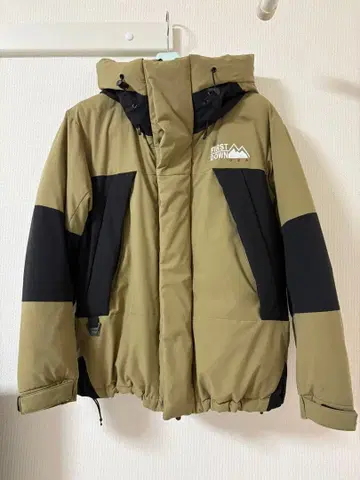 FIRST DOWN 후드 부착 다운 자켓