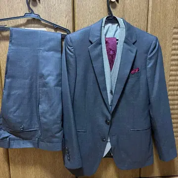 CROWDED CLOSET 그레이 슬림핏 수트 체크 베스트 포함