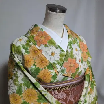 꽃무늬 코몬 기모노