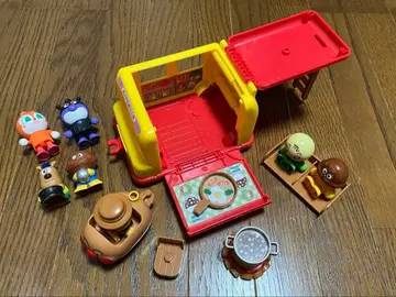 호빵맨 하우스 핑 와쿠와쿠 캠핑카 가챠가챠 완구