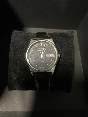 SEIKO 그랜드 쿼츠 손목시계 블랙 다이얼 가죽