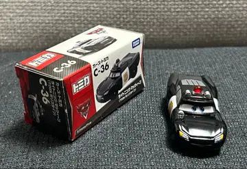 토미카 카즈 라이트닝 맥퀸