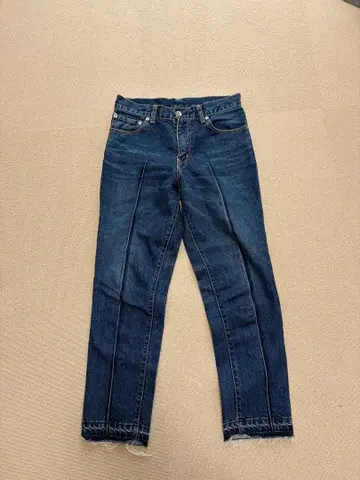 sacai 다크 블루 데님 팬츠