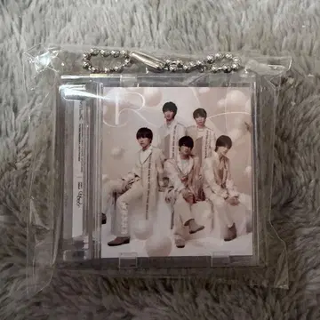 M!LK 사쿠라 스테이지 캡슐 토이 미니 재킷 키링 ribbon