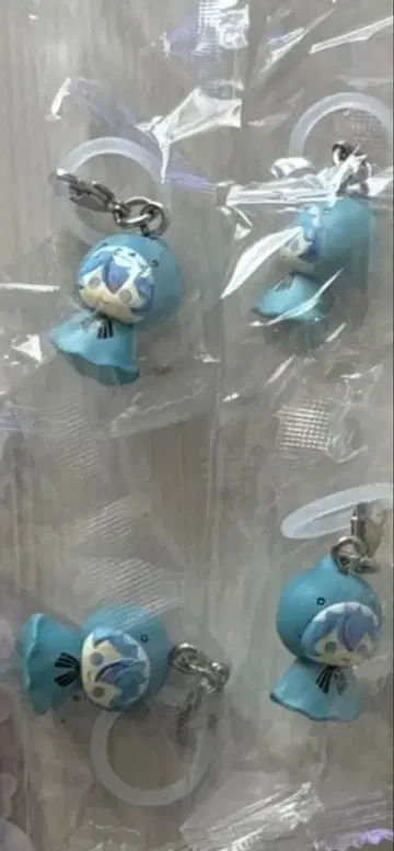 시쿠포니 아메노 코사메 메지루시 액세서리