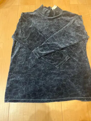 !!가격 인하 가능!! 페이즐리 무늬 벨로아 하이넥 모크넥 L