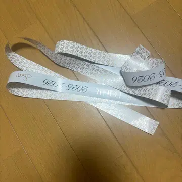 Hey! Say! JUMP S say 은색 테이프 화이트