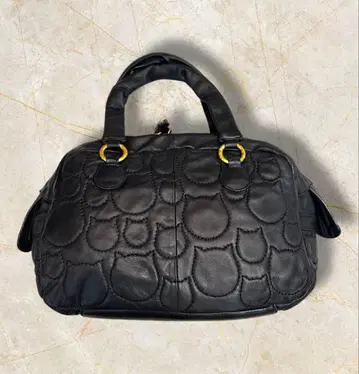 츠모리치사토 칼리 핸드백 가죽 고양이 자수 블랙