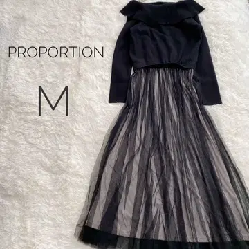 새상품급 PROPORTION 플리츠 튤 니트 도킹 원피스 M 블랙